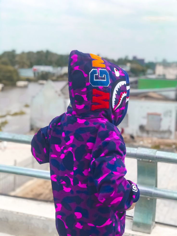 Bape Hoodie Street-Ready Status Emblem