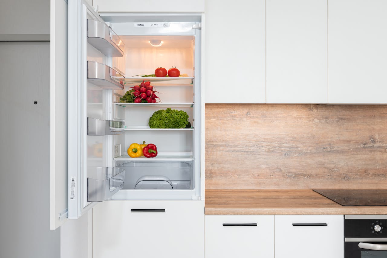 Choosing the Perfect Refrigerator: A Buyer’s Guide